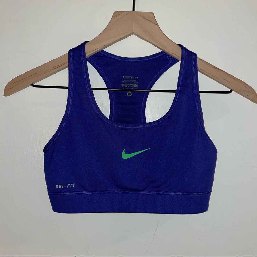 navy blue nike sports bra